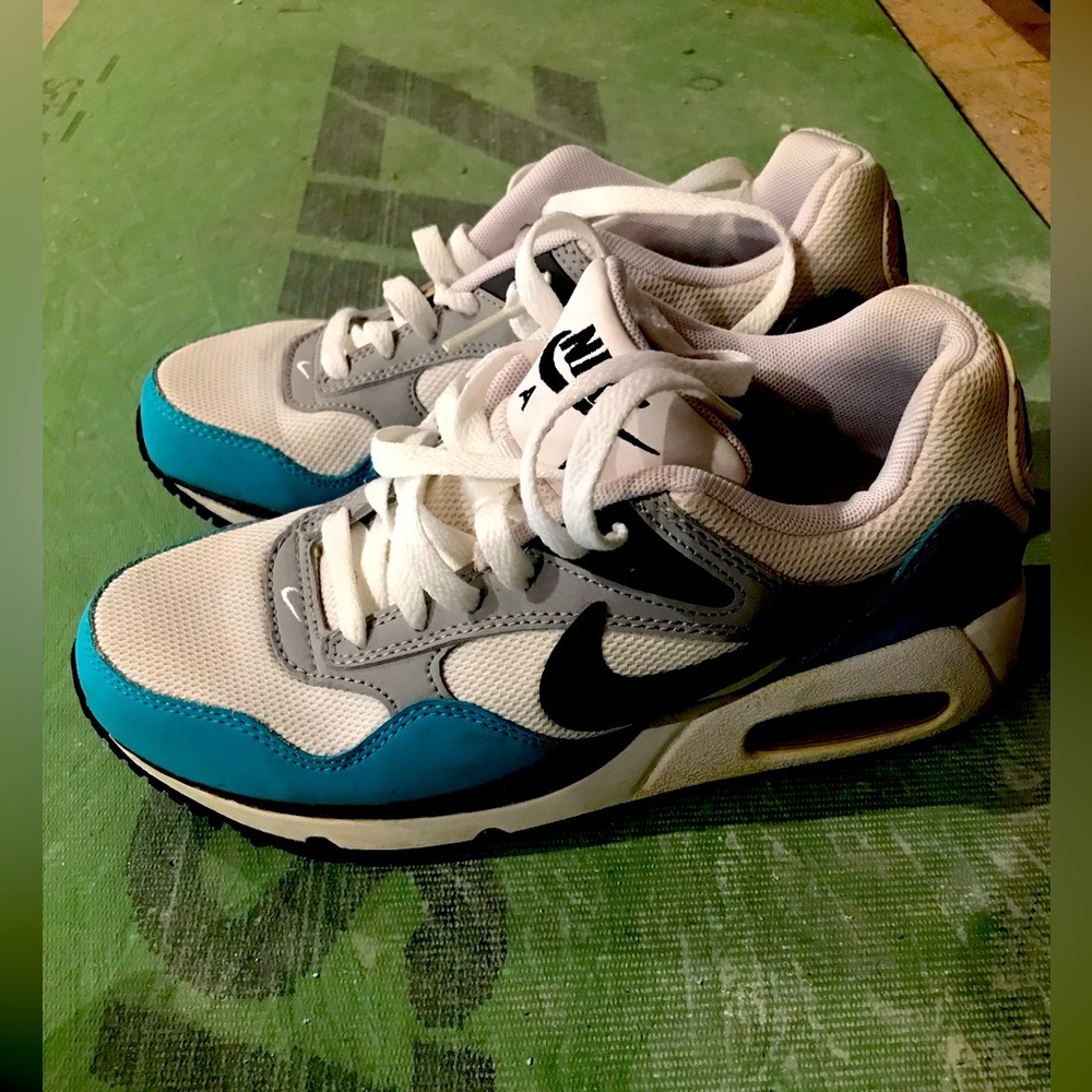 Nike air max size 6
